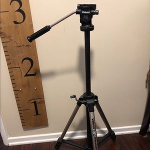 Velbon Tripod